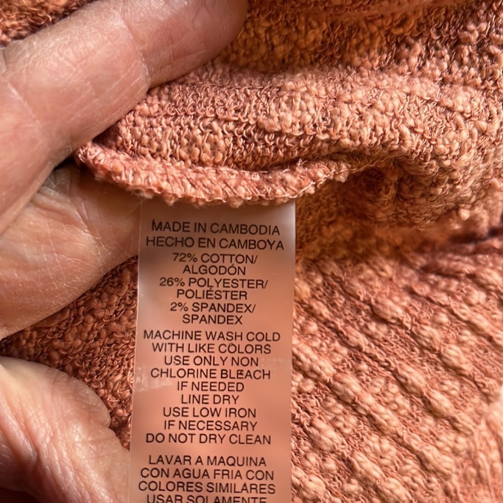 Two by Vince Camuto melon colored cotton polyester cardigan sweater. Size M. - Picture 7 of 7